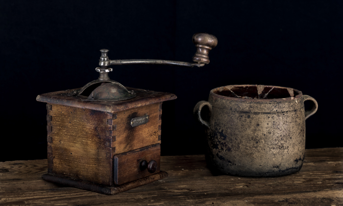 Vieux pot et vieux moulin