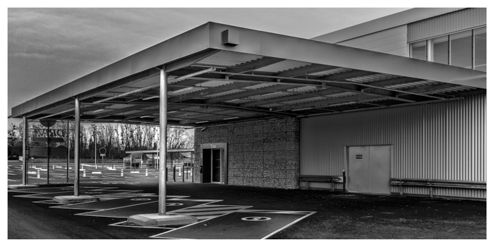 Architecture et temps grisâtres